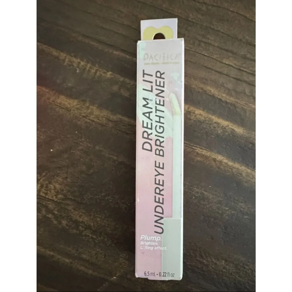Pacifica Dream Lit Eye Brightener - Pastel Pink & Mint Green